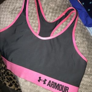 Underarmour sports bra